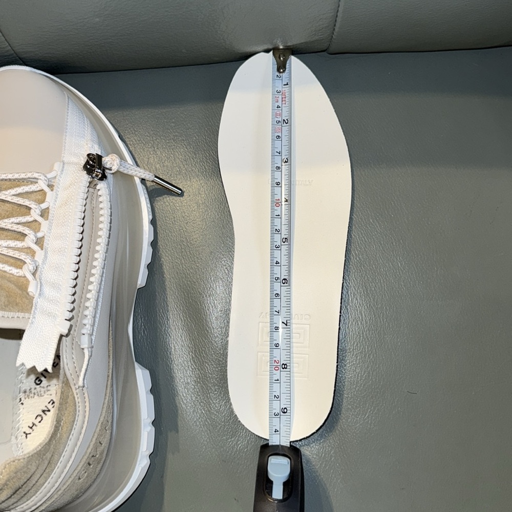 Givenchy Authentic NWT Specter Zip Sneaker - Picture 9 of 11